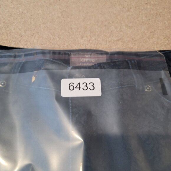 Chico's Jeans Womens 1R (8) - Picture 8 of 8